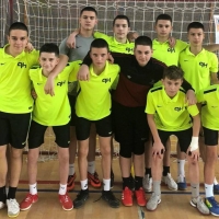 Donjomiholjački osnovnoškolci plasirali se na Županijsko natjecanje u futsalu