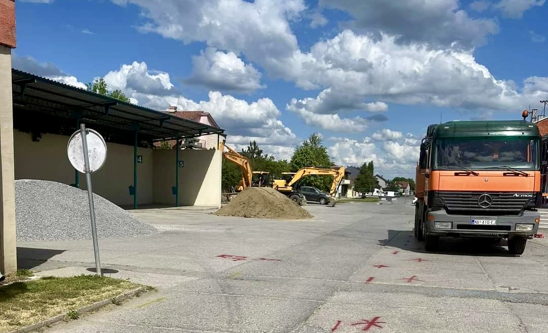 Radovi na vodovodnoj i kanalizacijskoj mreži kod autobusnog kolodvora