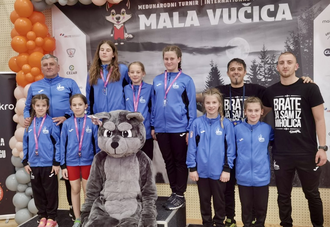 Anja Falamić zlatna “Mala vučica”