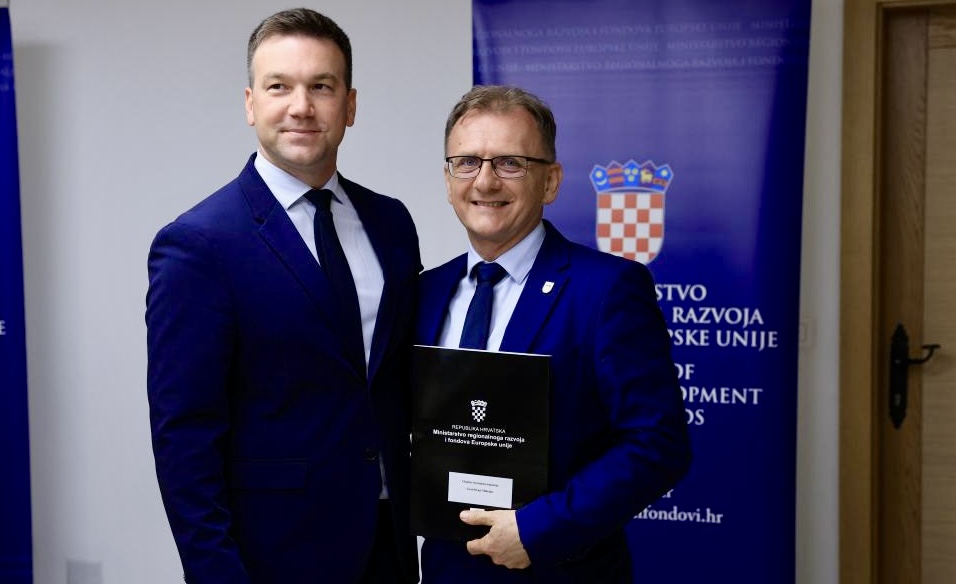 Uručeni ugovori gradovima i općinama