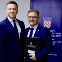 Uručeni ugovori gradovima i općinama
