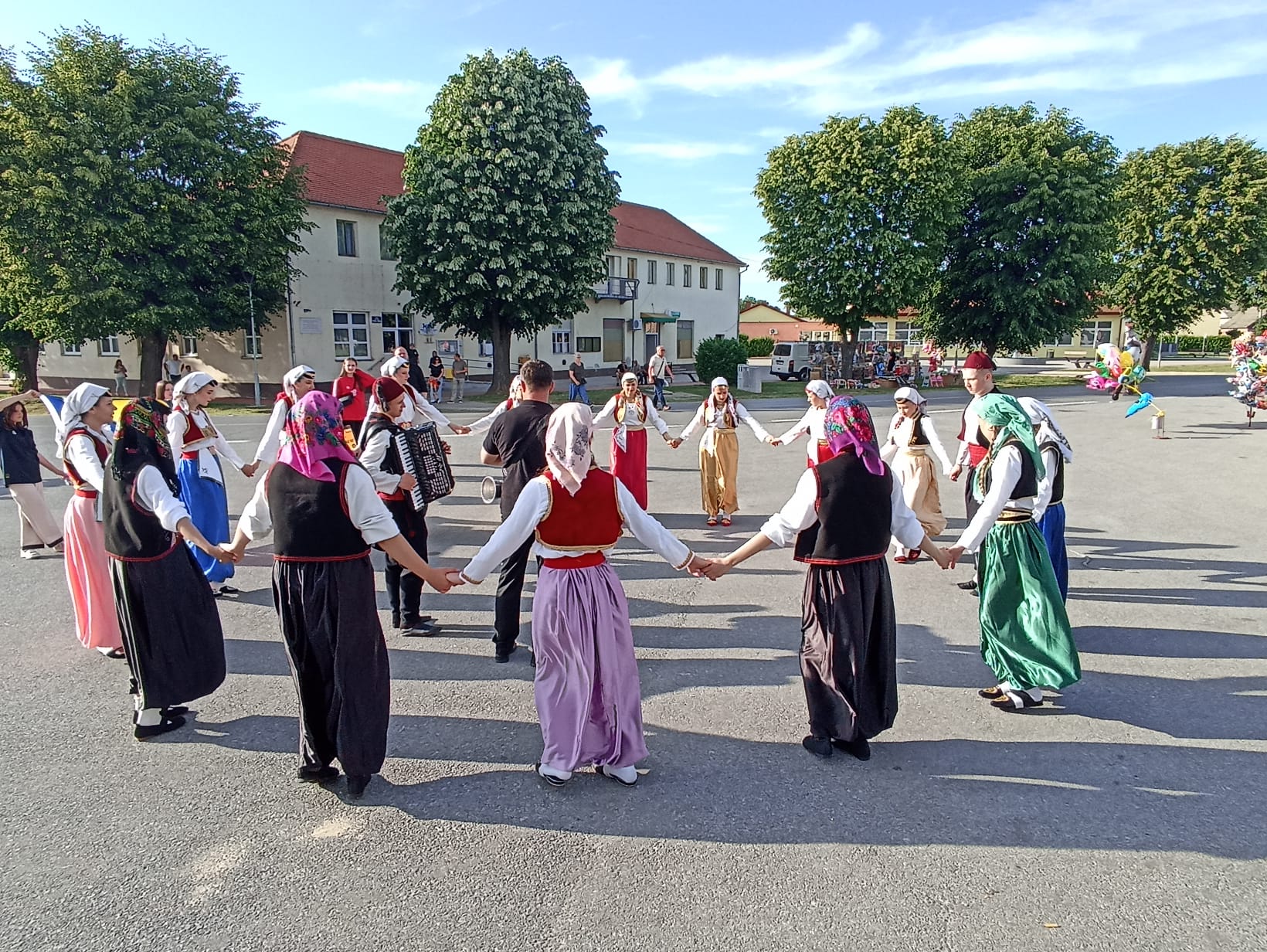  Punoljetnost „Kola na čimenu”: 18. smotra folklora u Marijancima poprimila međunarodni karakter
