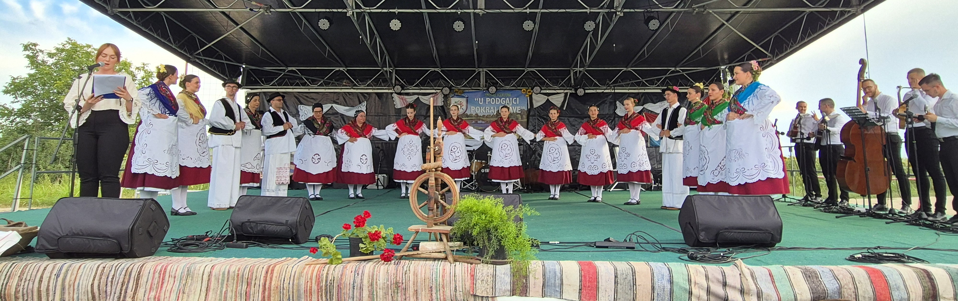 30 godina „Napretka“ uz 29. smotru folklora